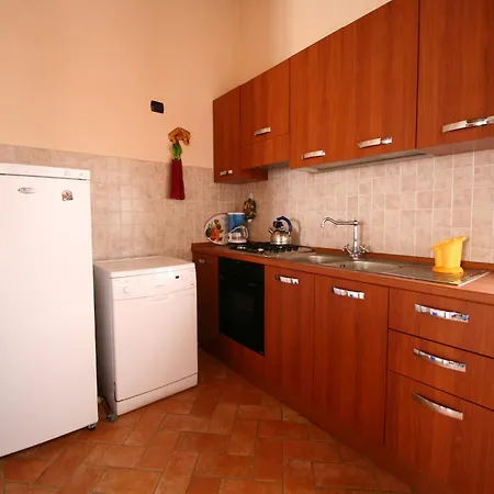 Holiday home Lovely In With Swimming Pool *