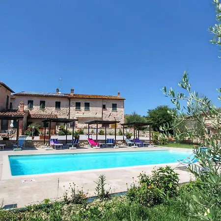 Holiday home Lovely In With Swimming Pool *