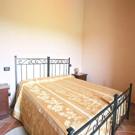 Lovely In With Swimming Pool Holiday home