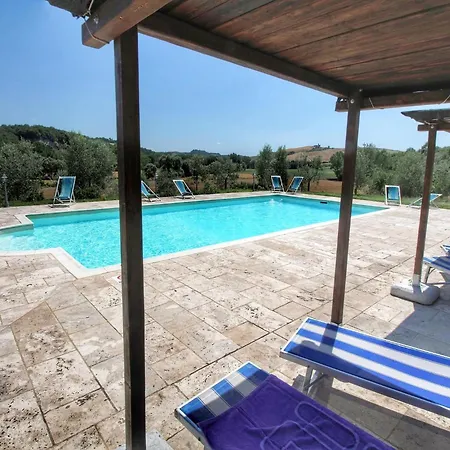 Lovely In With Swimming Pool Holiday home