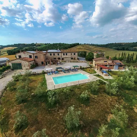 Holiday home Lovely In With Swimming Pool *