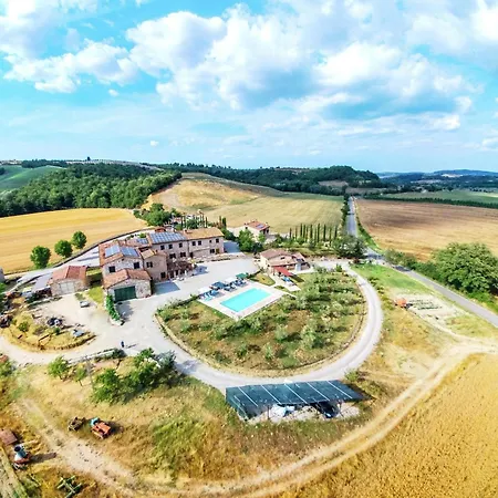 Holiday home Lovely In With Swimming Pool Asciano